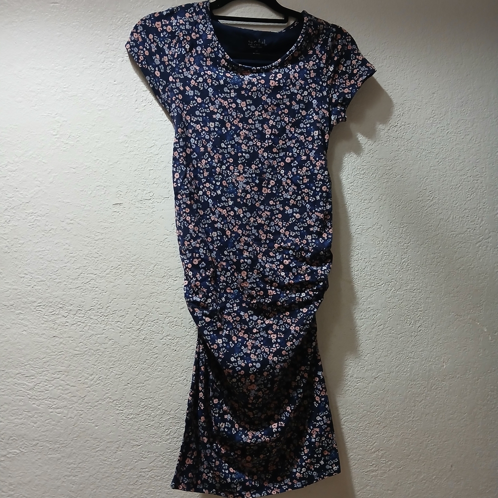 Isabel maternity  size Xs Floral Navy Dress